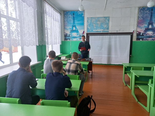 День разгрома советскими войсками немецко-фашистских войск в Сталинградской битве..